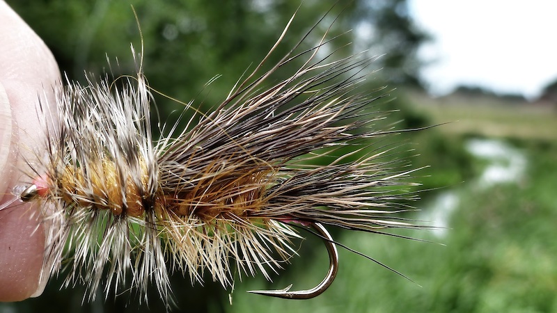 atraktor big fly smaal water