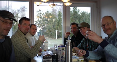 100307_bombay_drenge_morgenmad