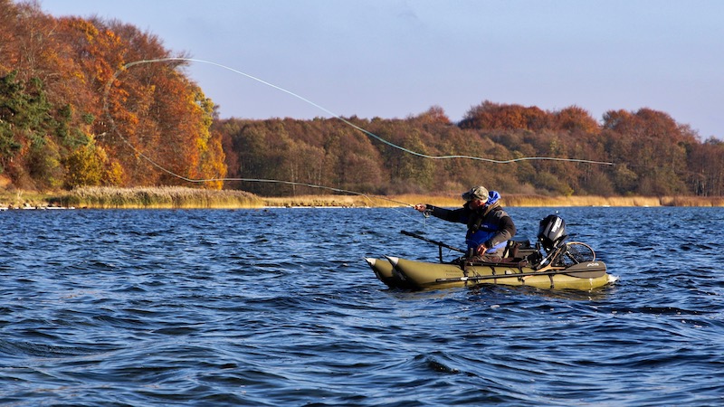 Anderson Pontoon 181104 stines mong casting