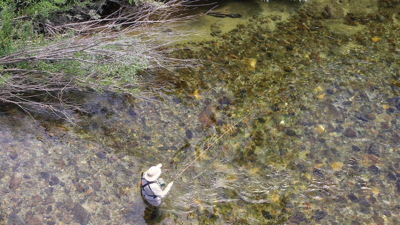 Bjarne Fries 181227 mutoeka river bjarne fishing