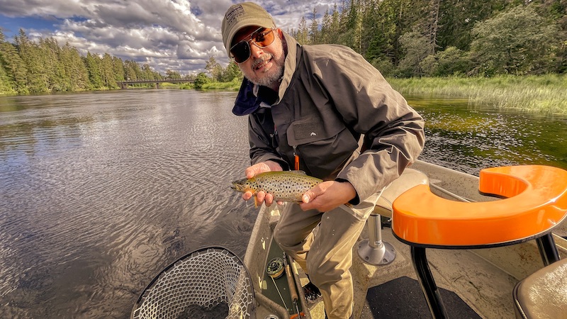 Rena 220702 rena guide svensk trout deset