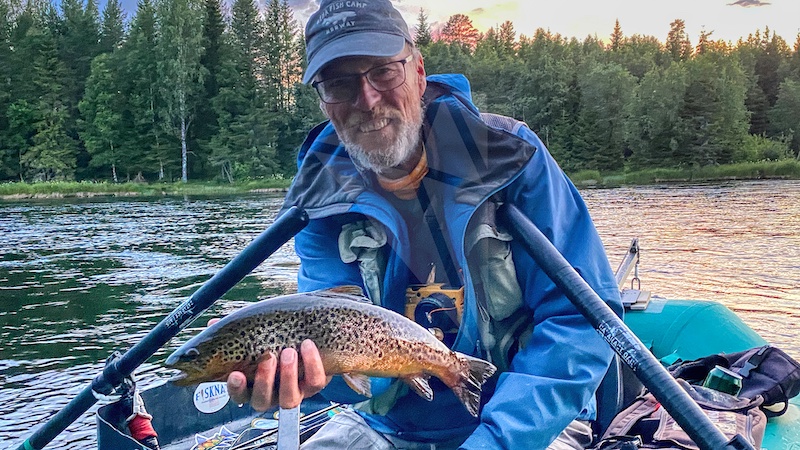 220717 rena henrik leth trout