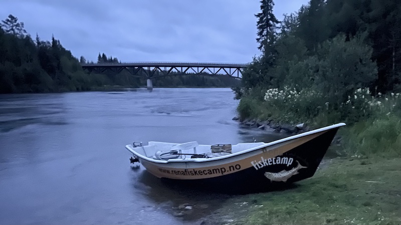 Rena elven ved nattetid 220724 rena anita night