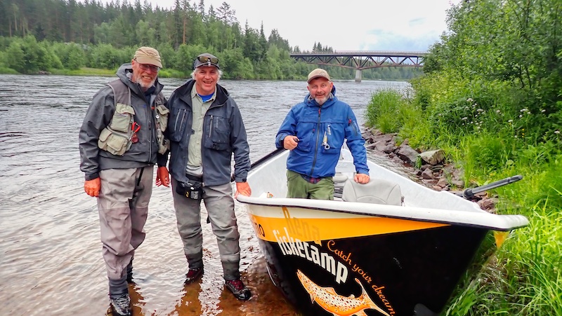 230711 rena guidebåd rune lars henrik