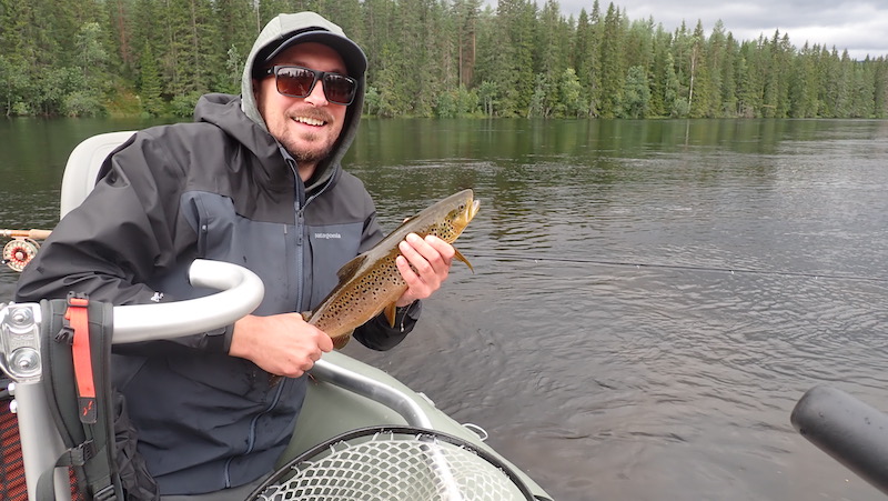 Norske Jon med ørred 230725 rena jon trout