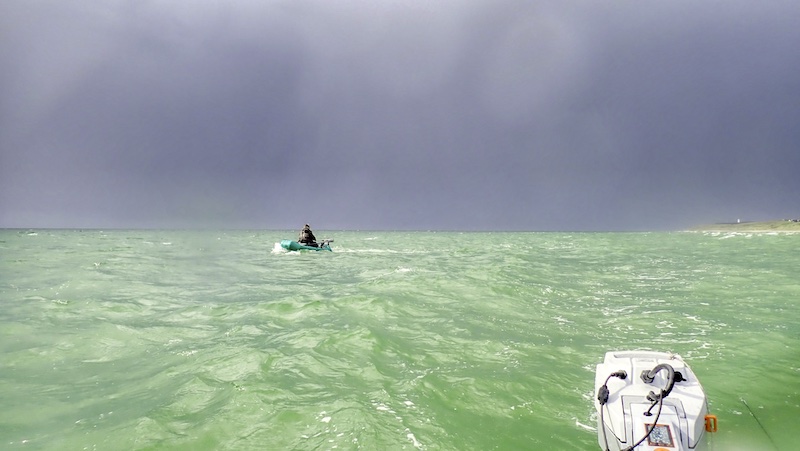 240617 hirtshals kaare sort himmel