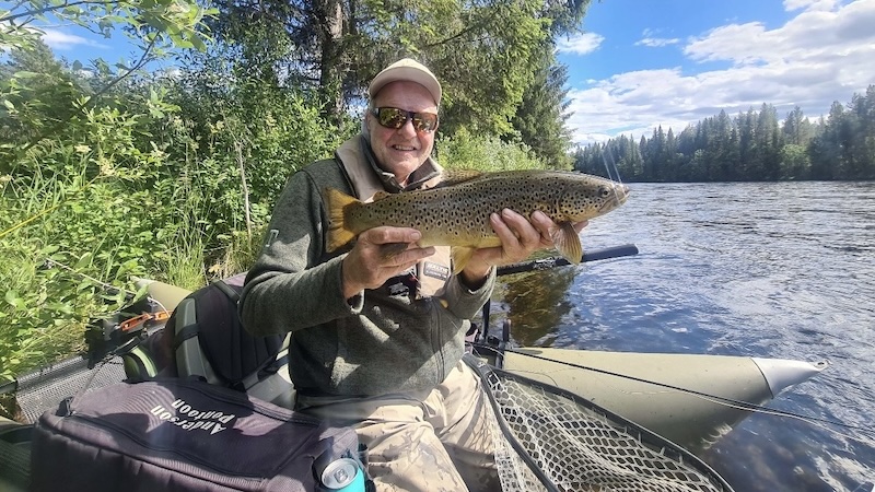 Lars Andersen 260708 rena lars trout