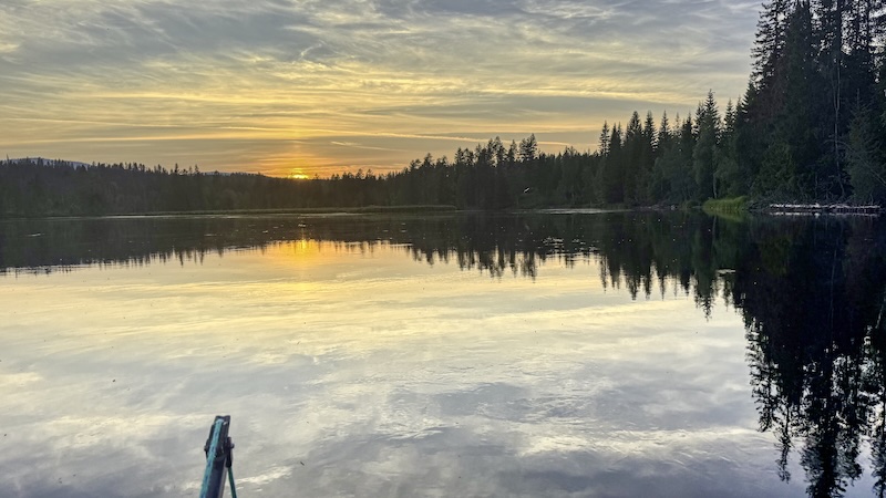 Aften og solnedgang ved Deset 260715 rena opankeret aften