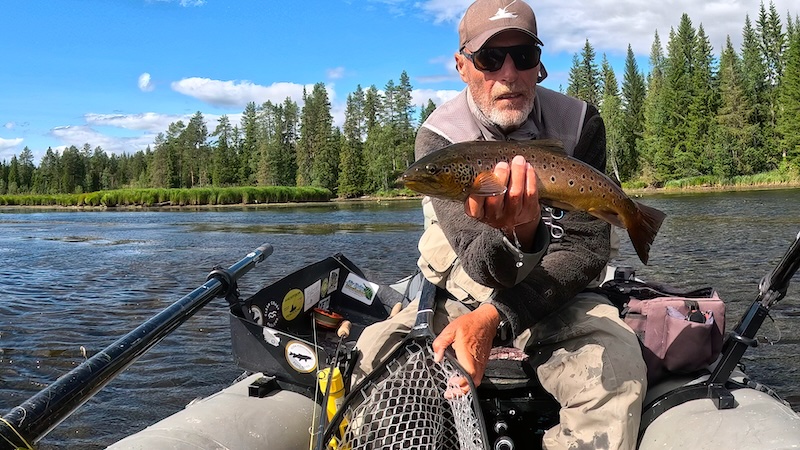 260723 rena henrik leth trout
