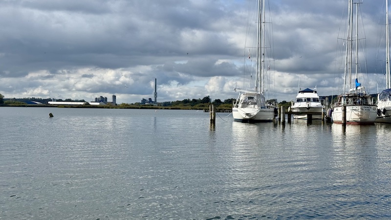 Dronningborg Bredning med Randers i bagggrunden 260924 bredning havn randers