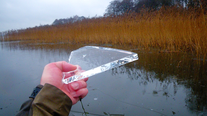 Koldt vand 151201 varme sokker is