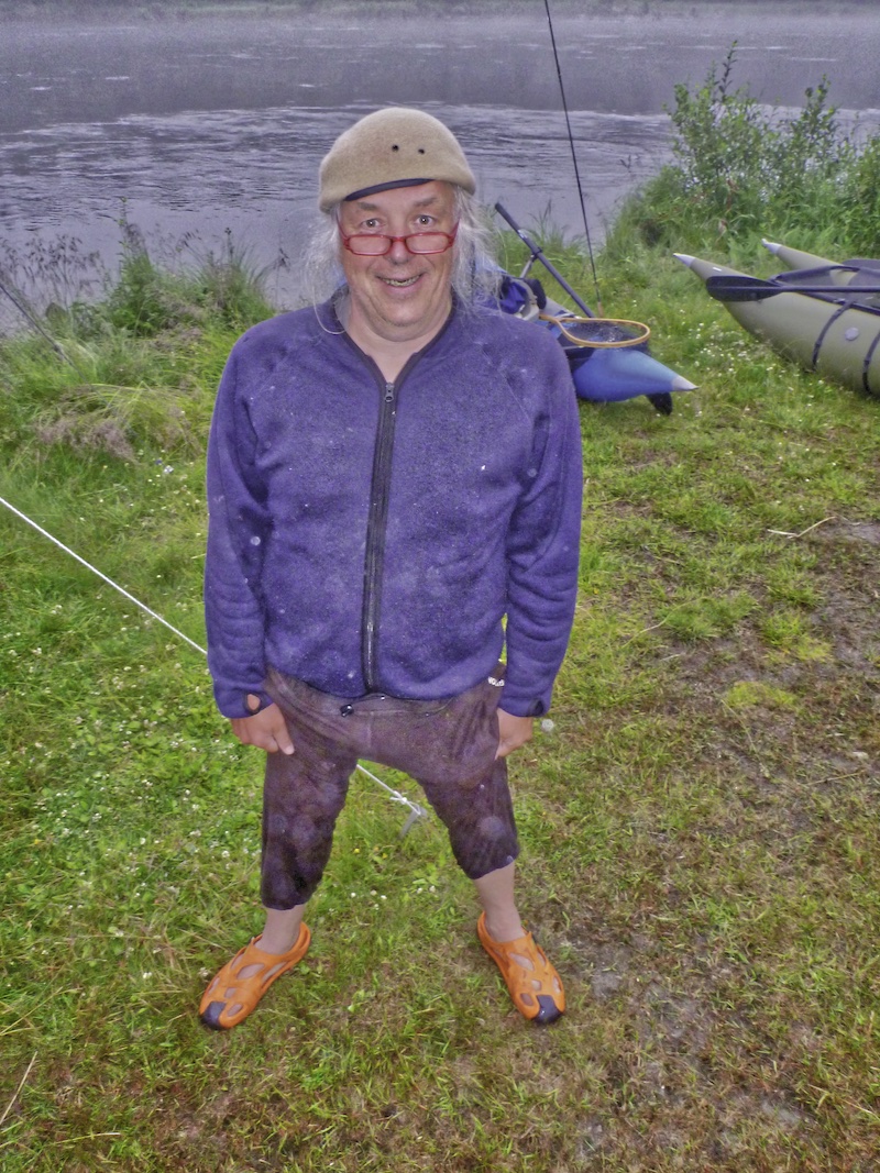 210117 staffan red shoes